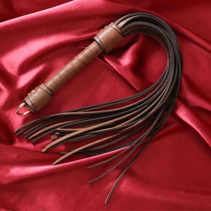 【西檬之家】女王在字母圈BDSM中的角色定位与安全准则